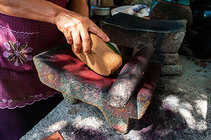 metate